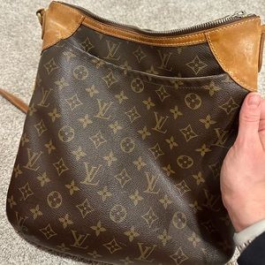 Odeon MM crossbody Louis Vuitton-broken strap